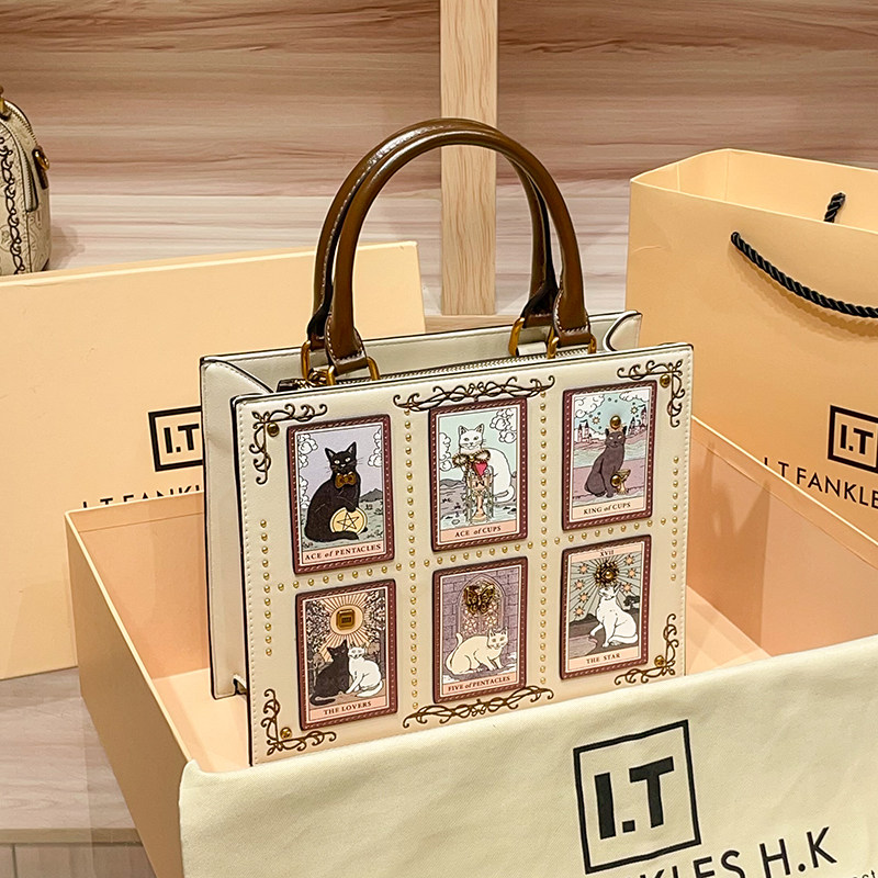 Women Accessories Business - 2026 New Hong Kong Genuine Leather