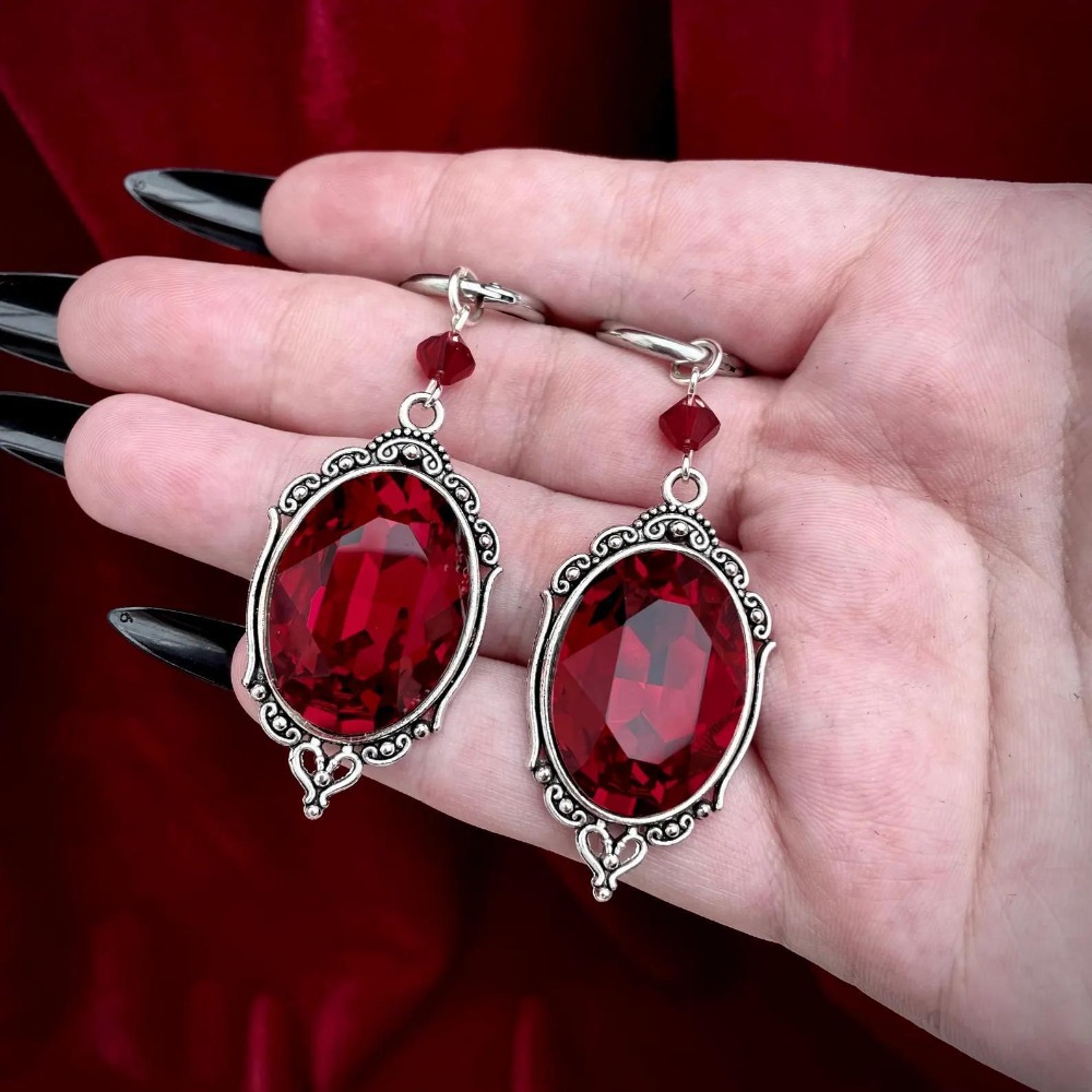 Victorian Gothic Geometry Mult - огляд і ціна Women'S Victorian Accessories
