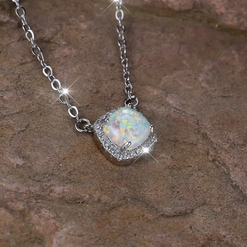 White Zircon Necklace for Wome - огляд і ціна Women'S Accessories Australia