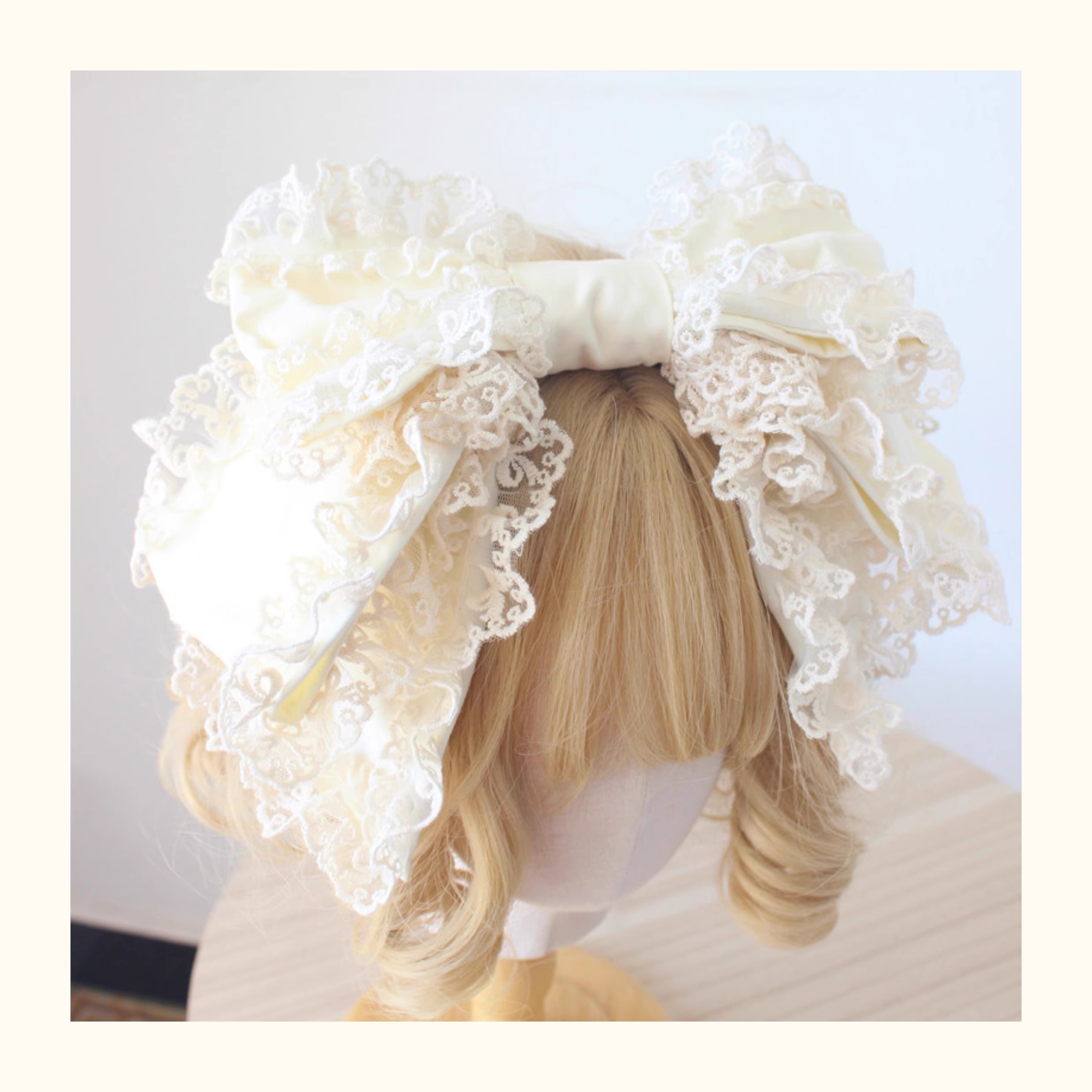 Lolita Lovely Lace Headband Ha - огляд і ціна Women'S Victorian Accessories