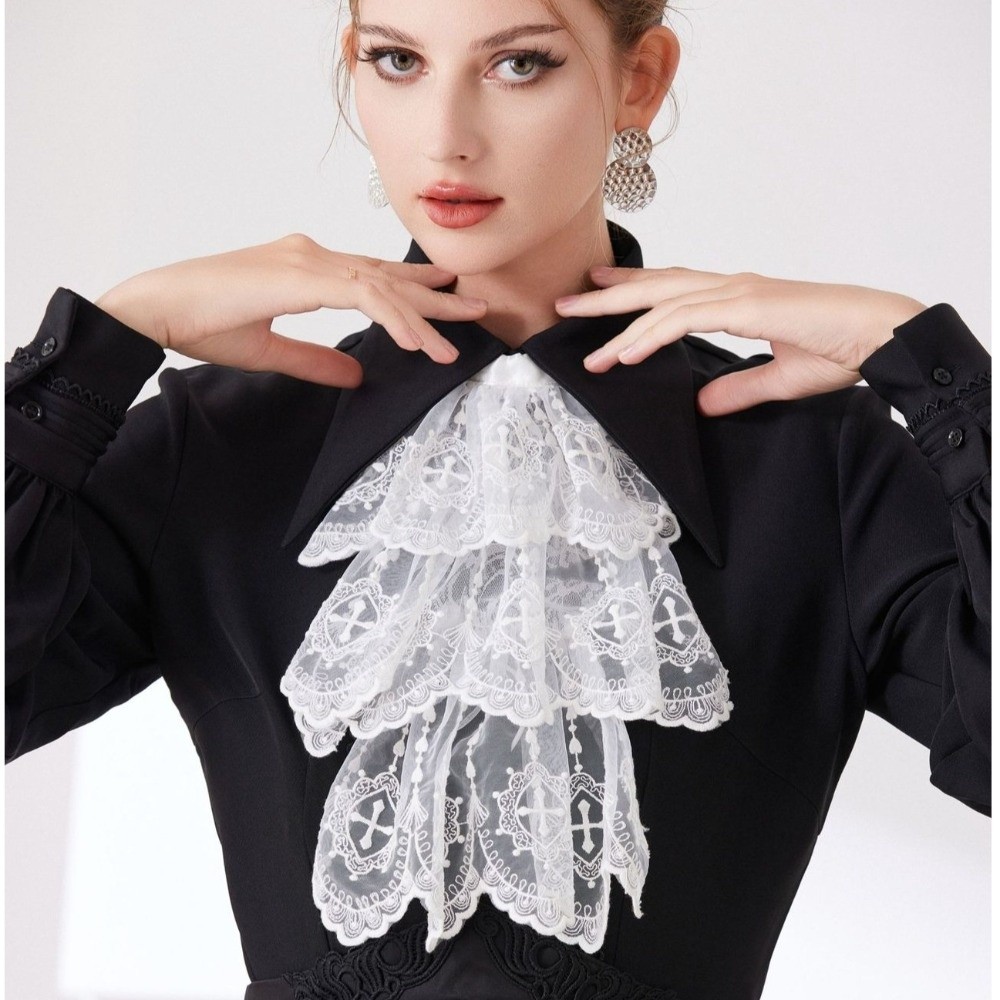 Victorian Style Lace Jabot Col - огляд і ціна Women'S Victorian Accessories